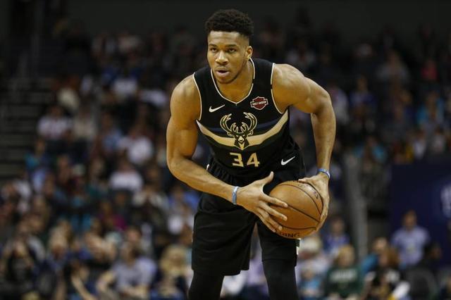 社交媒体上 社交媒体上