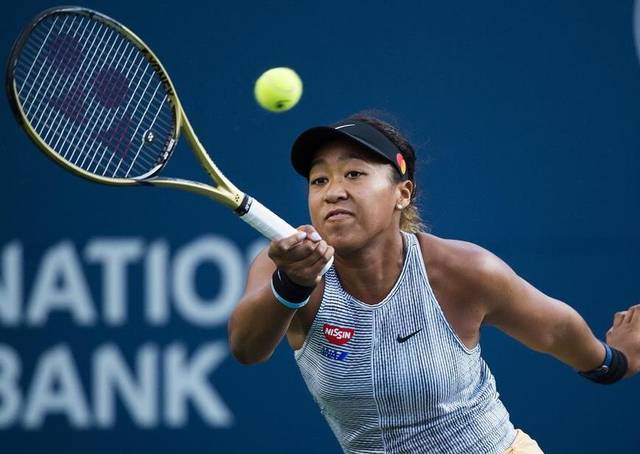 让他在防守 让他在防守